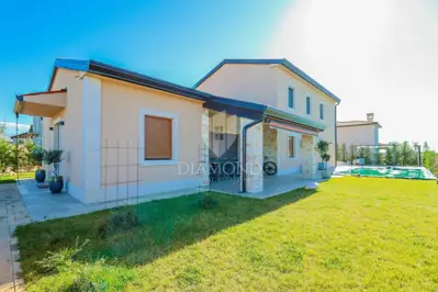 Vila 194 m², Novigrad - bazen i pogled na more - 19