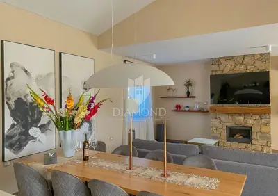 Vila 194 m², Novigrad - bazen i pogled na more - 6