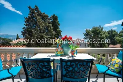 Stan 116 m², Split - luksuzna vila i pogled na grad - 14