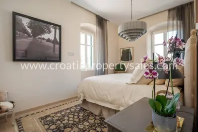 Stan 116 m², Split - luksuzna vila i pogled na grad - 8
