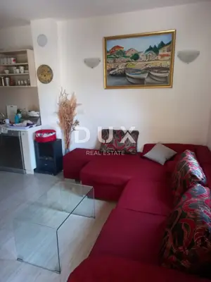 Apartment 45 m², Banjole - quiet location and spacious terrace - 3