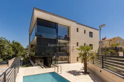 Apartment for sale in Malinska, 113,7 m²