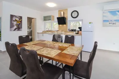 House for sale in Poreč, 84 m² - 4