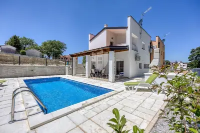 House for sale in Poreč, 84 m²