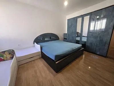 House 164 m², center of Brtonigla, 2 residential units - 10