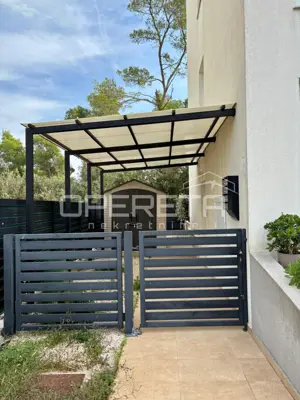 Stan 91 m², Petrčane - 180 m od mora i vrt - 16