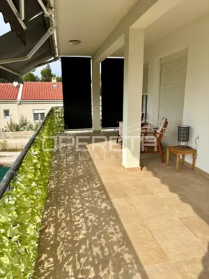 Stan 91 m², Petrčane - 180 m od mora i vrt - 15