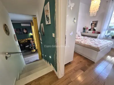 Apartment 66 m², Njivice - 2 bedrooms, garden area - 20