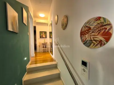 Apartment 66 m², Njivice - 2 bedrooms, garden area - 15