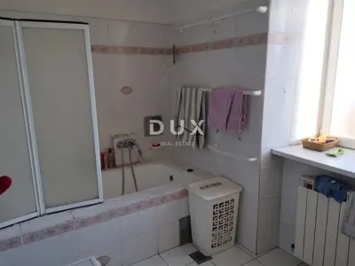 Apartment 117 m², Rijeka Centar - 3 rooms + living room, 2 balconies - 18