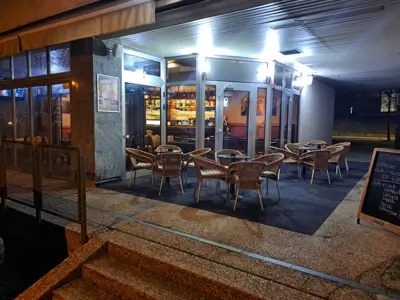 Kafić 31 m², Martinovka, Trnje - terasa 30 m² - 15