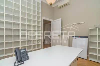 NAJAM, STAN ZA URED, ZAGREB, SMIČIKLASOVA ULICA, 85 m², 4 prostorije + recepcija - 6