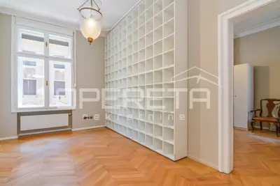 NAJAM, STAN ZA URED, ZAGREB, SMIČIKLASOVA ULICA, 85 m², 4 prostorije + recepcija - 11