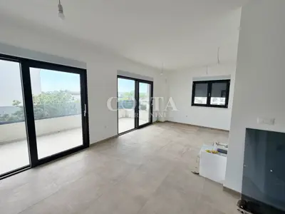 Wohnung 67 m², Sukošan - 2 Zimmer, Dachterrasse - 4