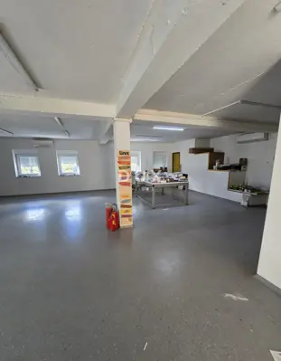 RIJEKA, SUŠAČKA DRAGA - Poslovni prostor 100 m² za najam - 4