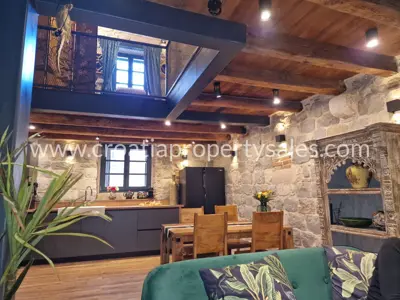 Kamena kuća 80 m², Kaštela centar, 50 m od mora - 6
