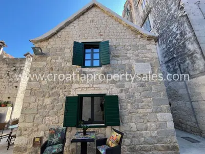 Kamena kuća 80 m², Kaštela centar, 50 m od mora - 12