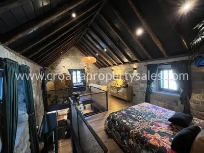 Kamena kuća 80 m², Kaštela centar, 50 m od mora - 8