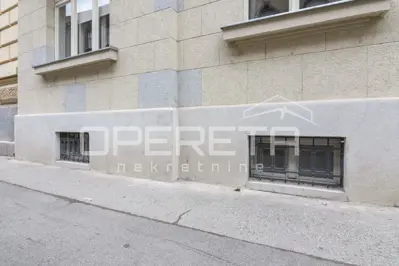 Stan 47 m², Gornji Grad - Medveščak, dvije stambene cjeline - 16