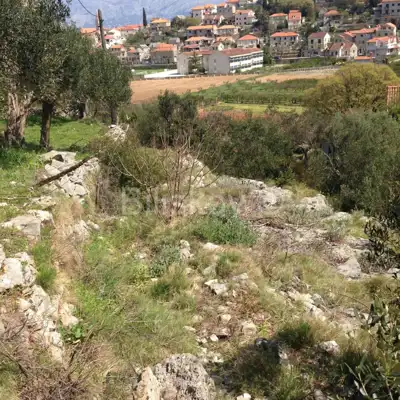 Baugrundstück 1 219 m², Postira - Meerblick - 2