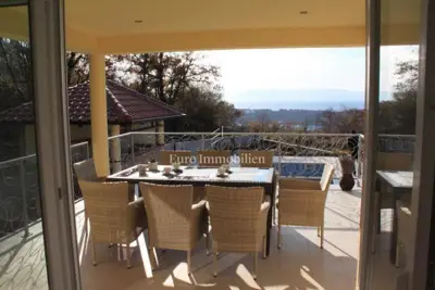 Kuća 260 m², Omišalj - bazen, terasa i ljetna kuhinja - 4