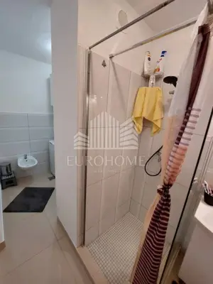 Wohnung auf Krk, Njivice - ruhige Lage und Loggia - 8