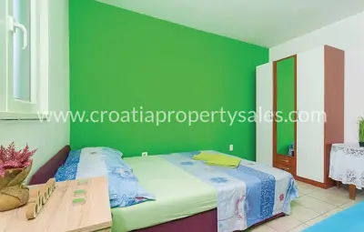 Kuća, Brač, 50 m², 370 000 € - 5