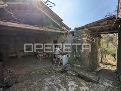 House 110 m², Karojba - stone house for renovation - 4