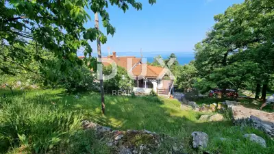 Haus 200 m², Sveta Jelena - Meerblick und ruhige Lage