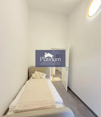 Kuća 70 m², Vodnjan - dvije etaže i terasa - 8