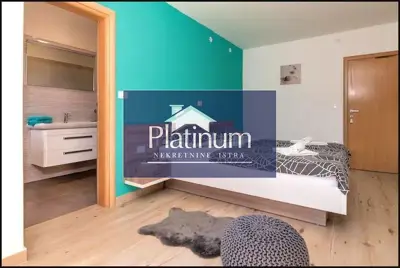 Istra, Pula, Nova Veruda, wunderschöne Villa für die Vermietung - 17