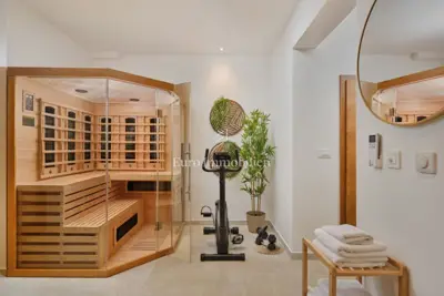 Kamena kuća 180 m², Kaštel Novi - prvi red do mora - 13