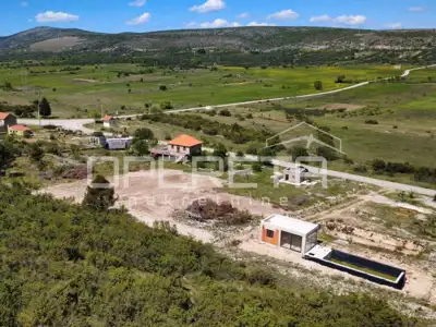 Baugrundstück 482 m², Danilo Kraljice - ruhige Lage