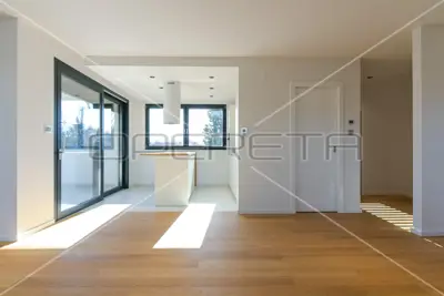 Wohnung zur Miete in Srebrnjak, 157 m² - 3