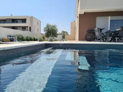 Kuća u Ninu, 120 m od mora i bazen sa slanom vodom - 7