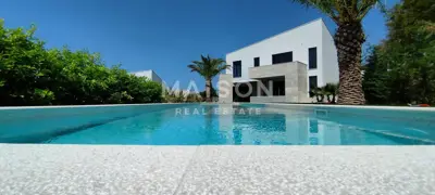 Villa 290 m², Malinska on Krk, gated resort