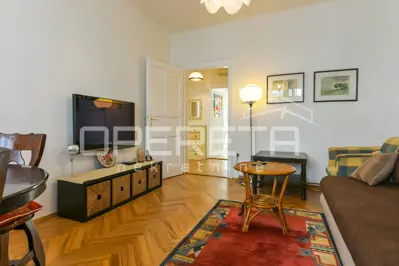 Stan 59 m², Maksimir - 2,5-sobni, balkon