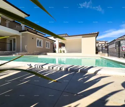 Verkauf einer wunderschönen Villa mit Pool im mediterranen Stil, Umag - 2
