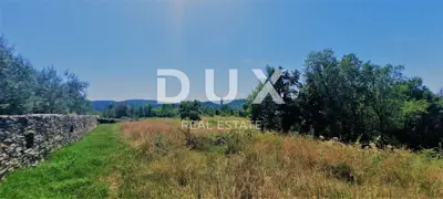 Građevinsko zemljište, Buzet - mirno naselje i panoramski pogled