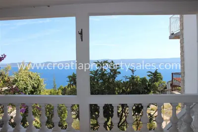 Apartment 52 m², Omiš - panoramic sea view - 2