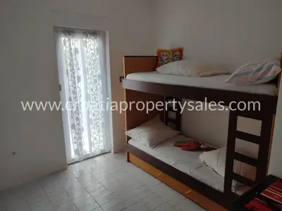 Semi-detached house 50 m², Otok Brač - 200 m from the sea - 7