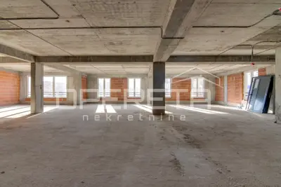 Gewerbefläche 296 m², Sveti Ivan Zelina - Zentrum und Neubau - 2