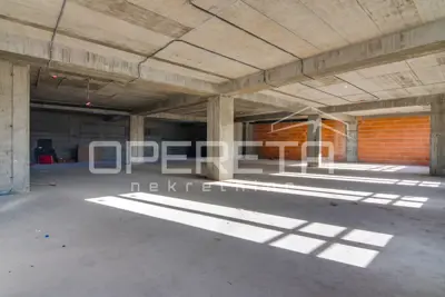 Gewerbefläche 296 m², Sveti Ivan Zelina - Zentrum und Neubau - 4