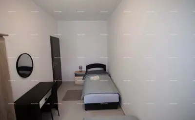 Apartment in Pula, Center, ground floor, newly renovated and furnished - 8