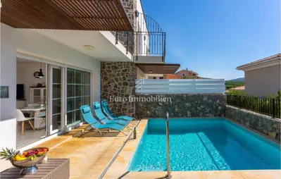 Villa 121 m², Krk - heated pool and sea view - 4
