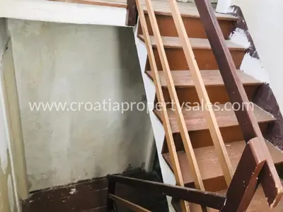 House, Šibenik, 150 m², 250 000 € - 5
