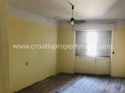 House, Šibenik, 150 m², 250 000 € - 3