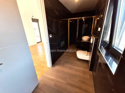 Wohnung zum Kauf in Krk, 160 m² - 12