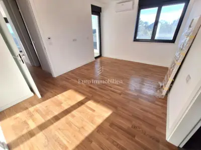 Wohnung zum Kauf in Krk, 160 m² - 8