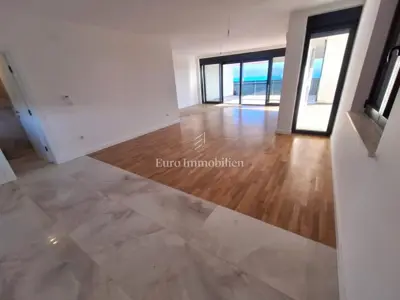 Wohnung zum Kauf in Krk, 160 m² - 5